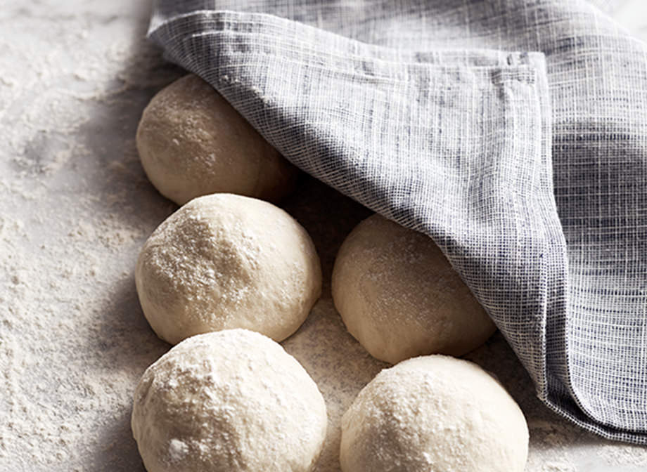 making pizza dough with food processor